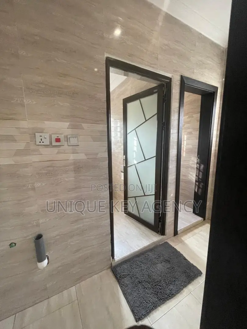3bdrm Apartment in Unique Key Agency, Teshie for rent