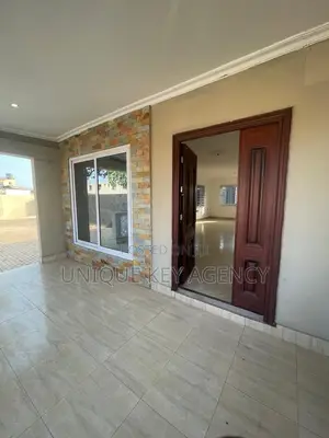 3bdrm Apartment in Unique Key Agency, Teshie for rent