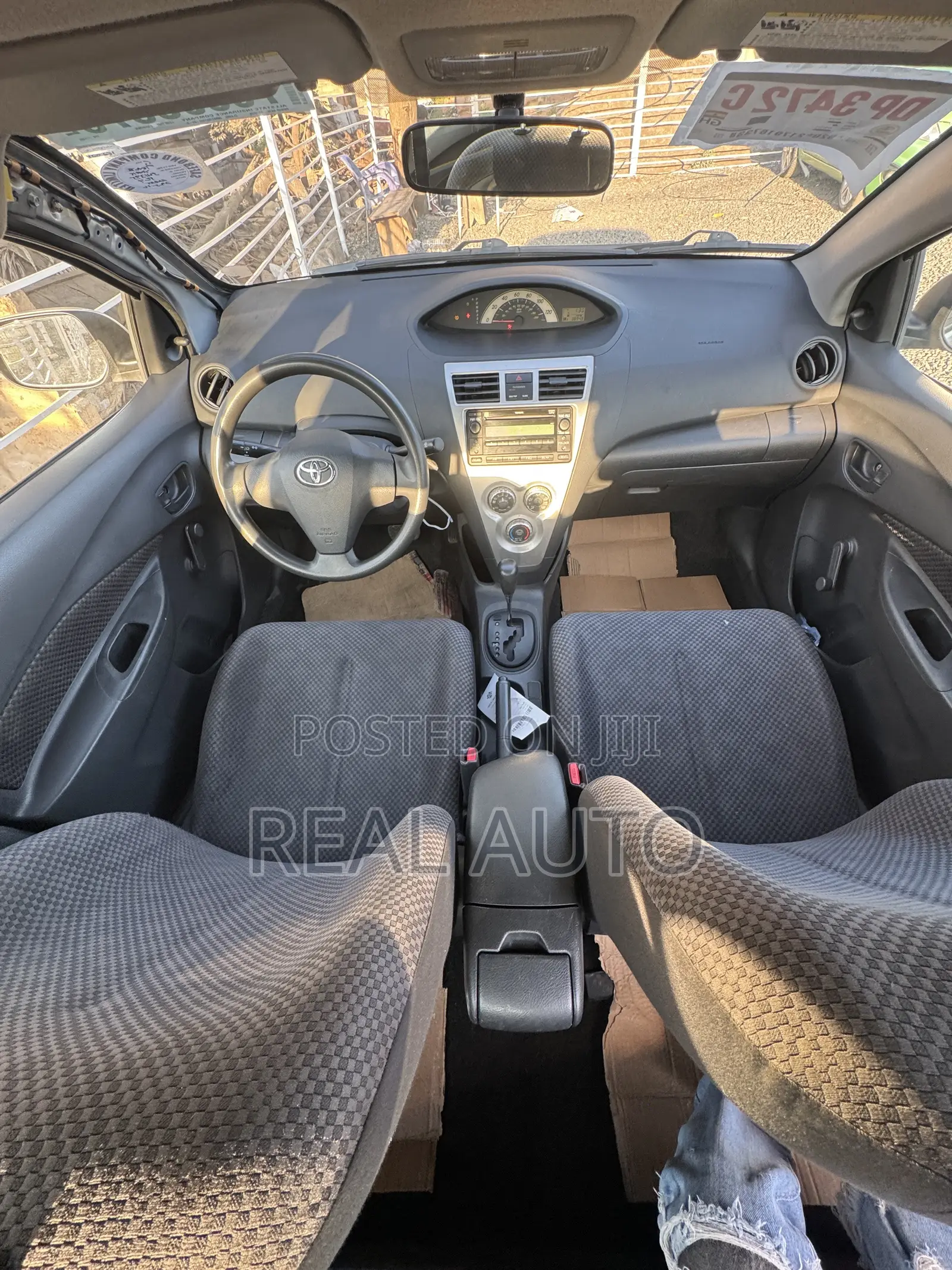 Toyota Yaris 1.3 VVT-i Automatic 2008 Silver