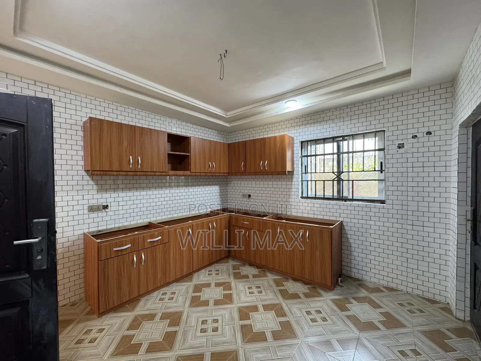 3bdrm Bungalow in Oyarifa for sale