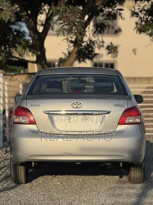 Toyota Yaris 1.3 VVT-i Automatic 2008 Silver