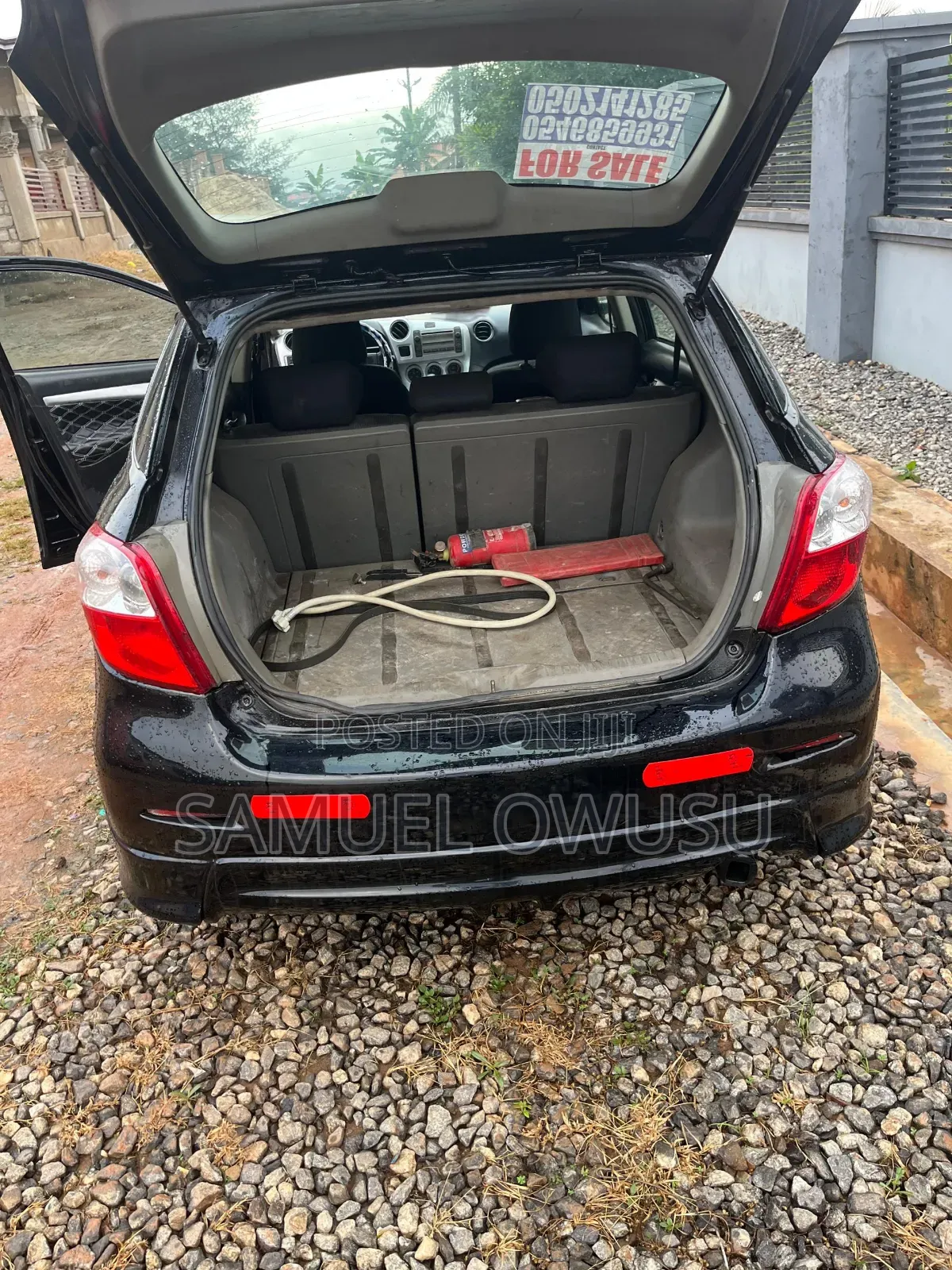 Toyota Matrix Hatchback FWD (1.8L 4cyl 5M) 2008 Black