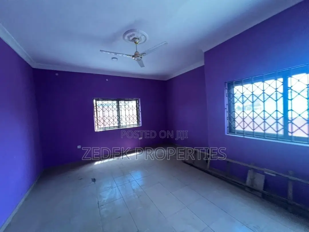 4bdrm House in Ashongman Estate for rent