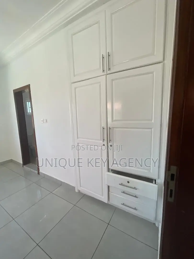2bdrm Apartment in Unique Key Agency, Tseaddo for rent
