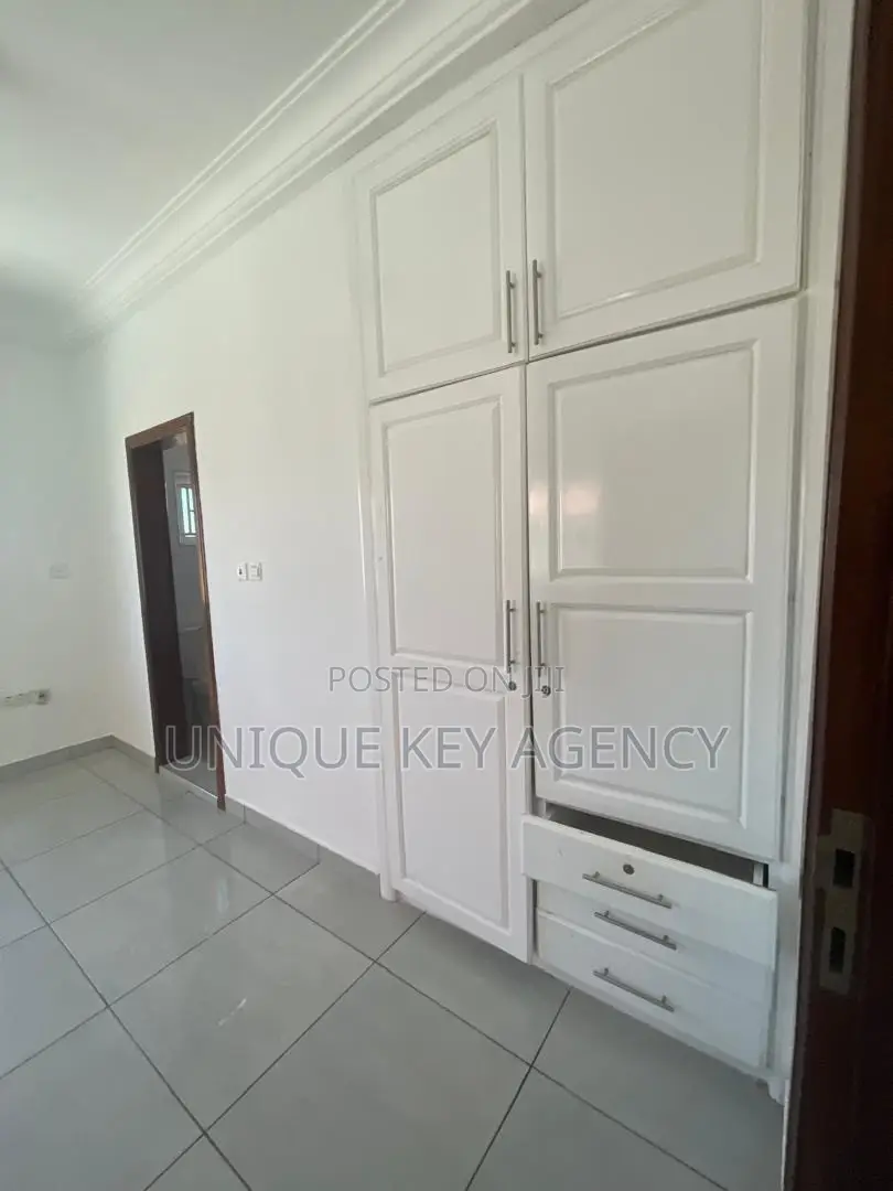 2bdrm Apartment in Unique Key Agency, Tseaddo for rent