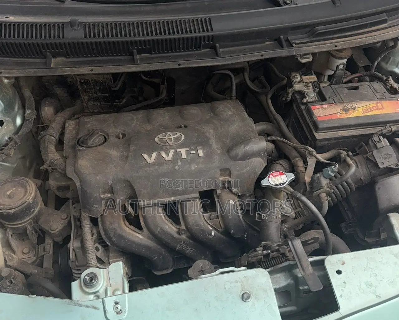 Toyota Yaris 2010 Green