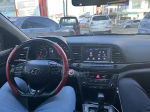 Hyundai Elantra SE 2018 Black