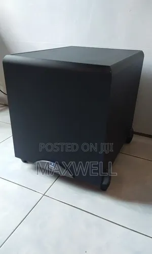 Onkyo Avr, Klipsch Subwoofer, Harman Kardon Surround Speakers