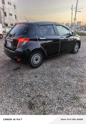Toyota Vitz 2012 Black