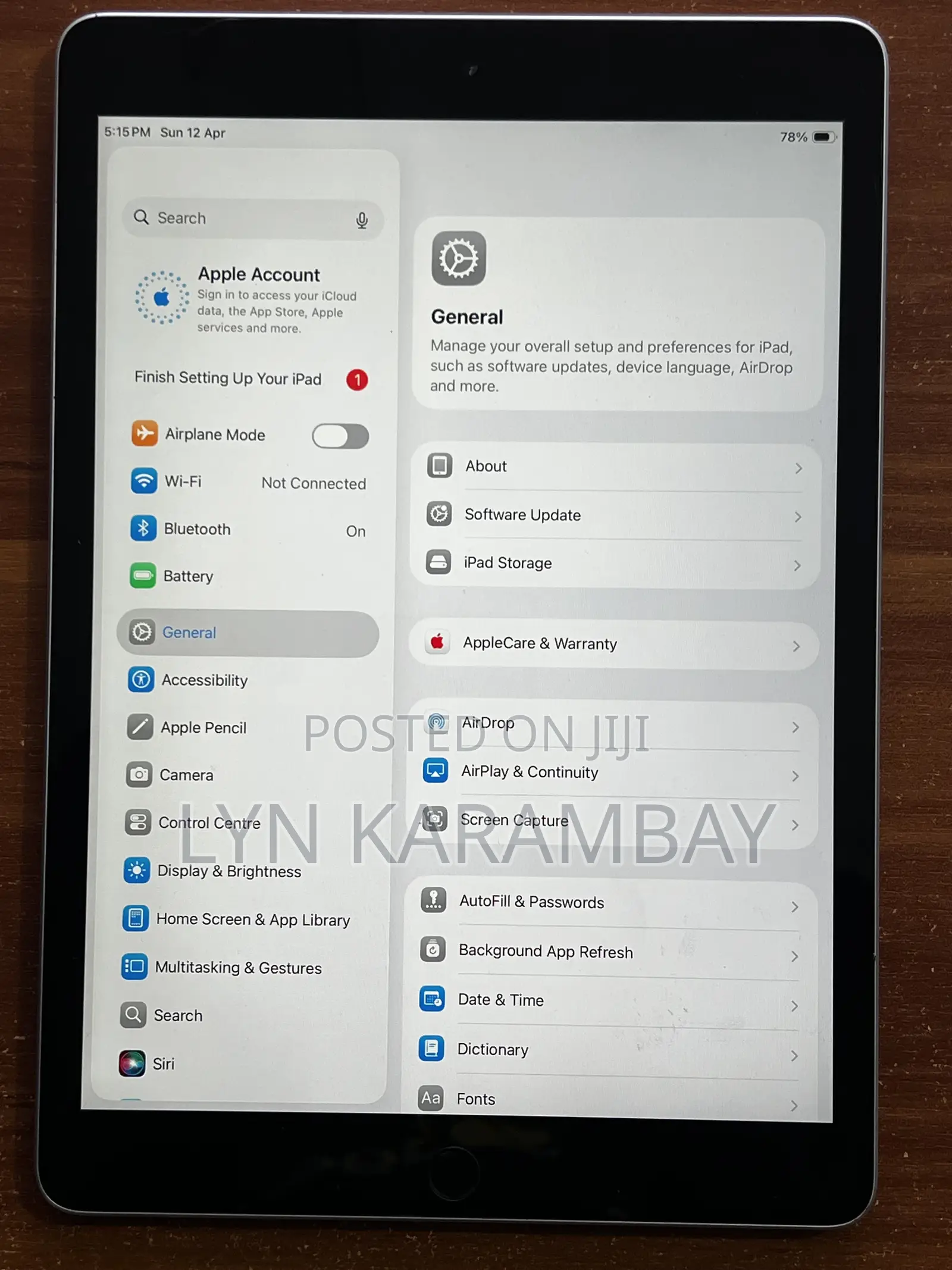 Apple iPad 10.2 (2021) 64 GB Black