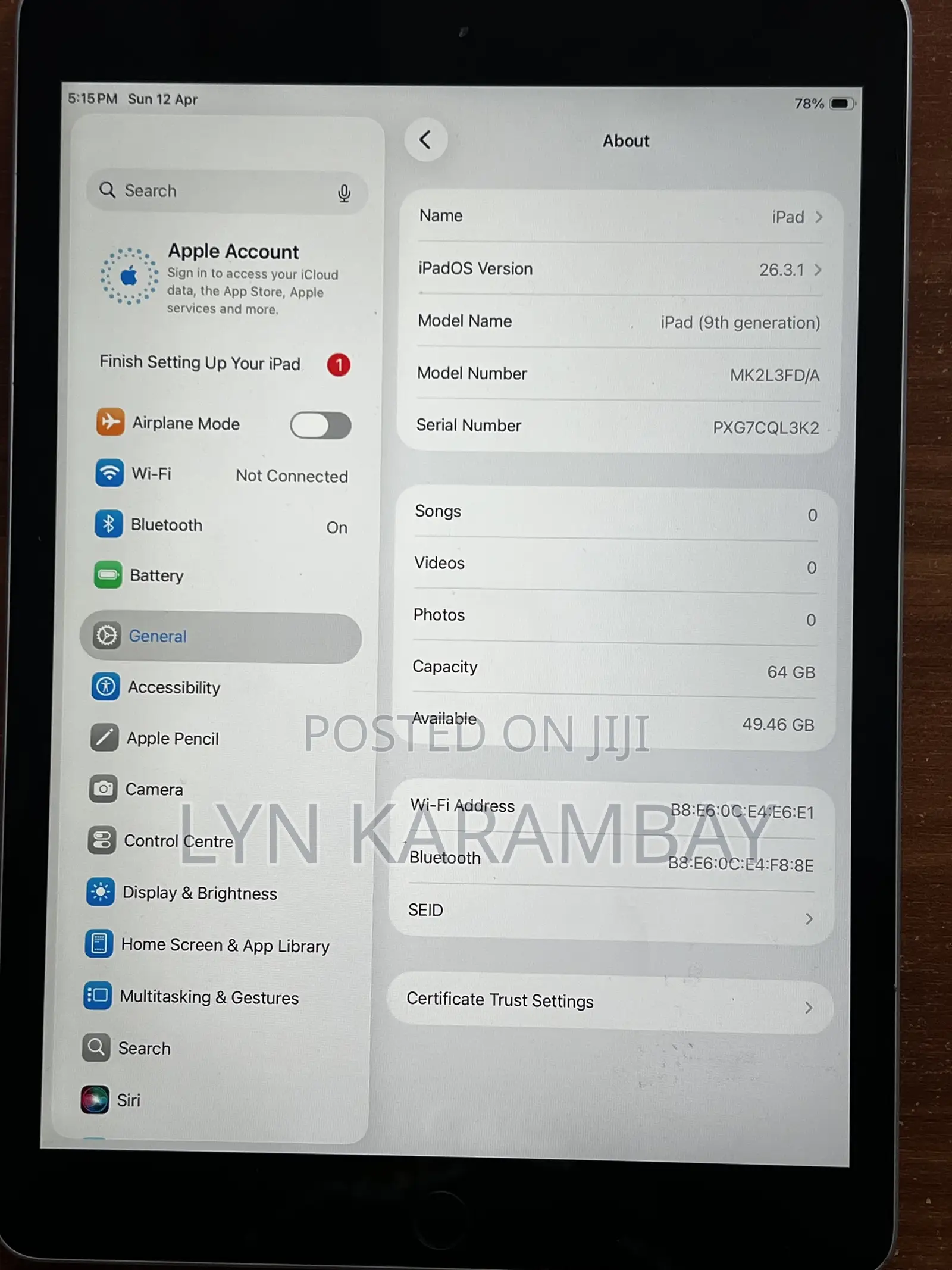 Apple iPad 10.2 (2021) 64 GB Black