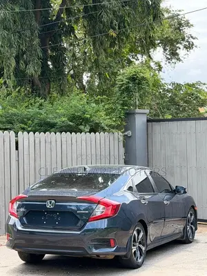 Honda Civic Touring 4dr Sedan (1.5L 4cyl) 2017