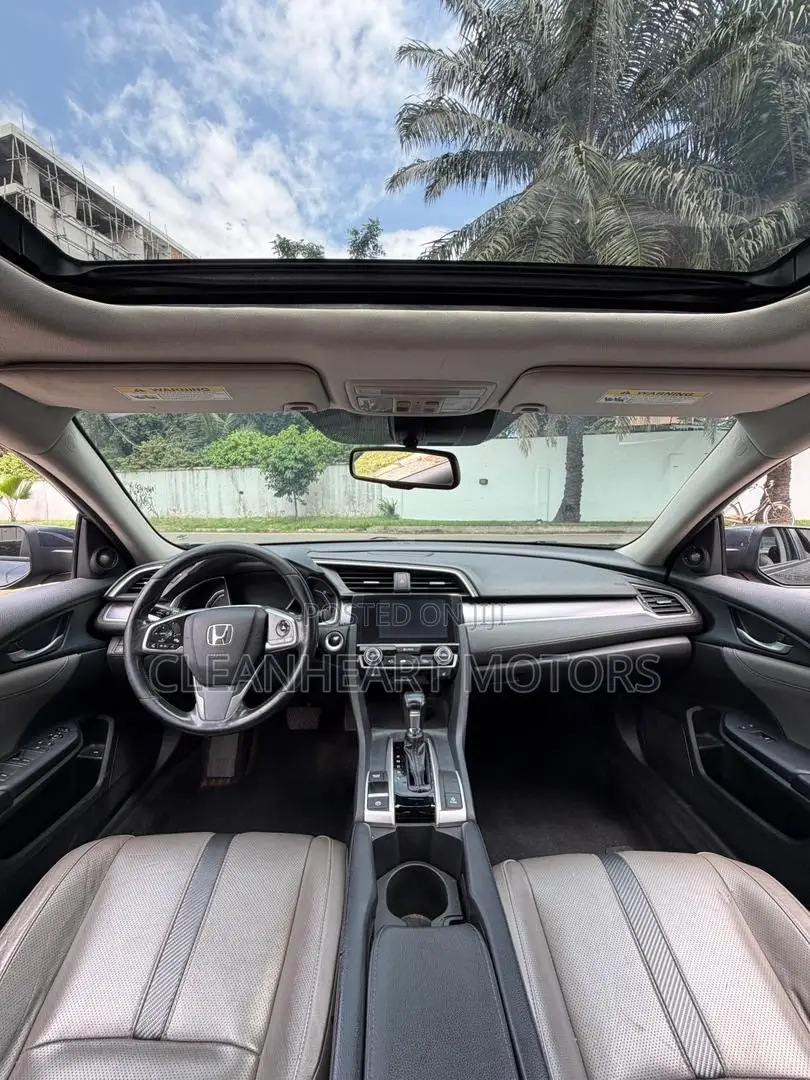 Honda Civic Touring 4dr Sedan (1.5L 4cyl) 2017