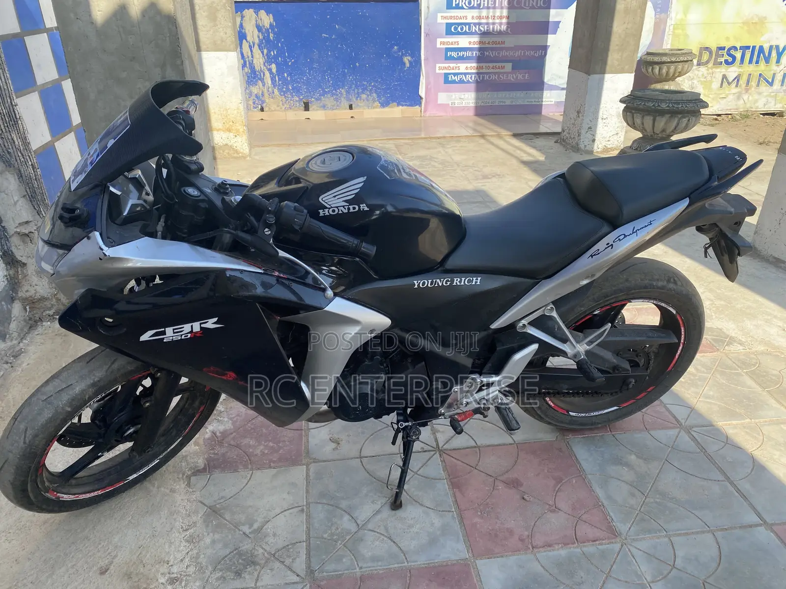 Honda CBR 2023 Black