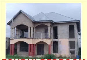 4bdrm House in Paraku, Ablorh Adjei for sale