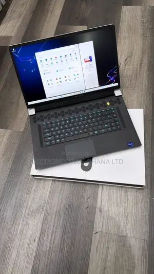 Laptop Alienware M17x R2 32GB Intel Core i9 SSD 1T