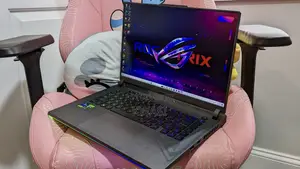Laptop Asus ROG Strix G16 16GB Intel Core i7 SSD 1T