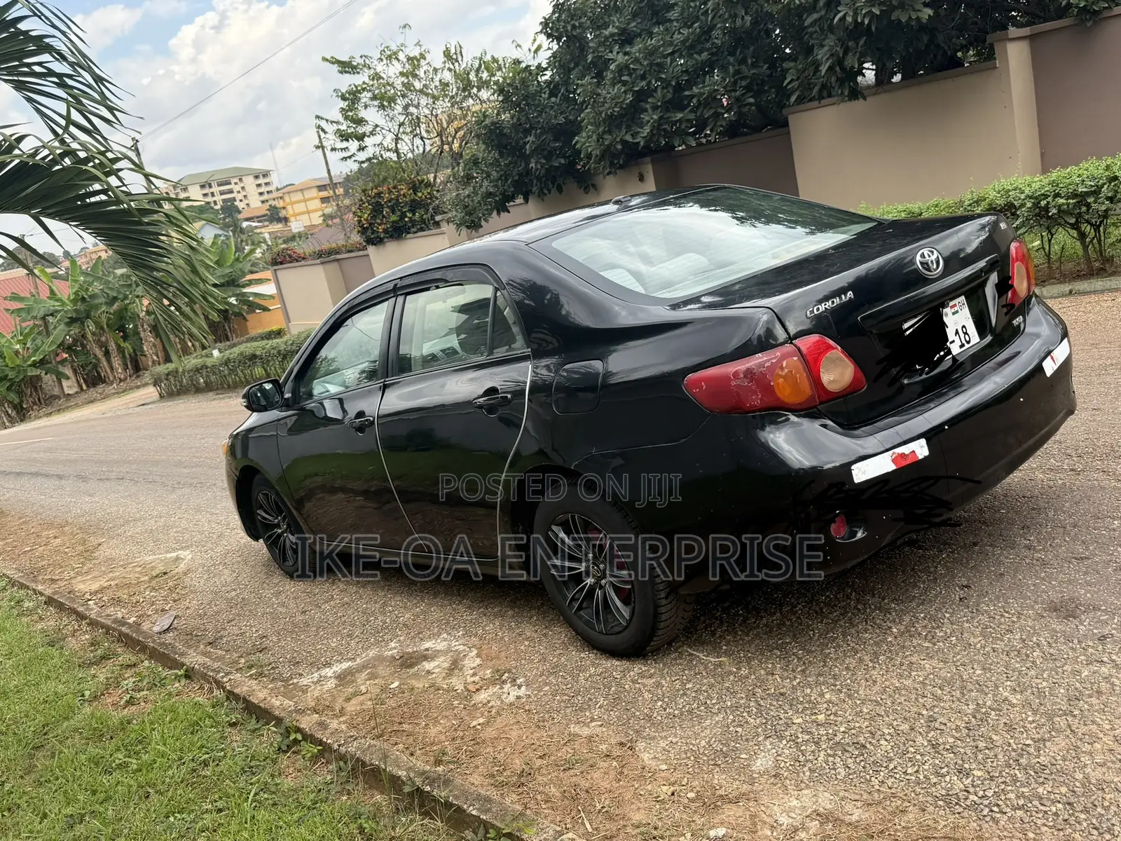Toyota Corolla LE 4dr Sedan (1.8L 4cyl 4A) 2010 Black