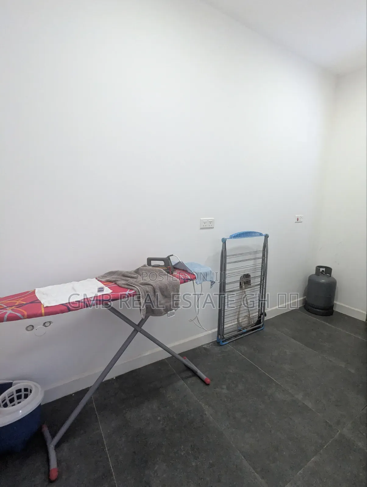 Furnished 2bdrm House in Ayimensah Park, Ghana Flag for rent