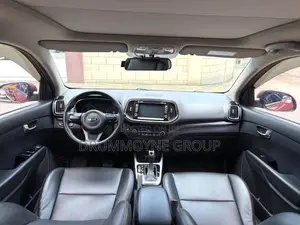 Kia K3 2020 Orange