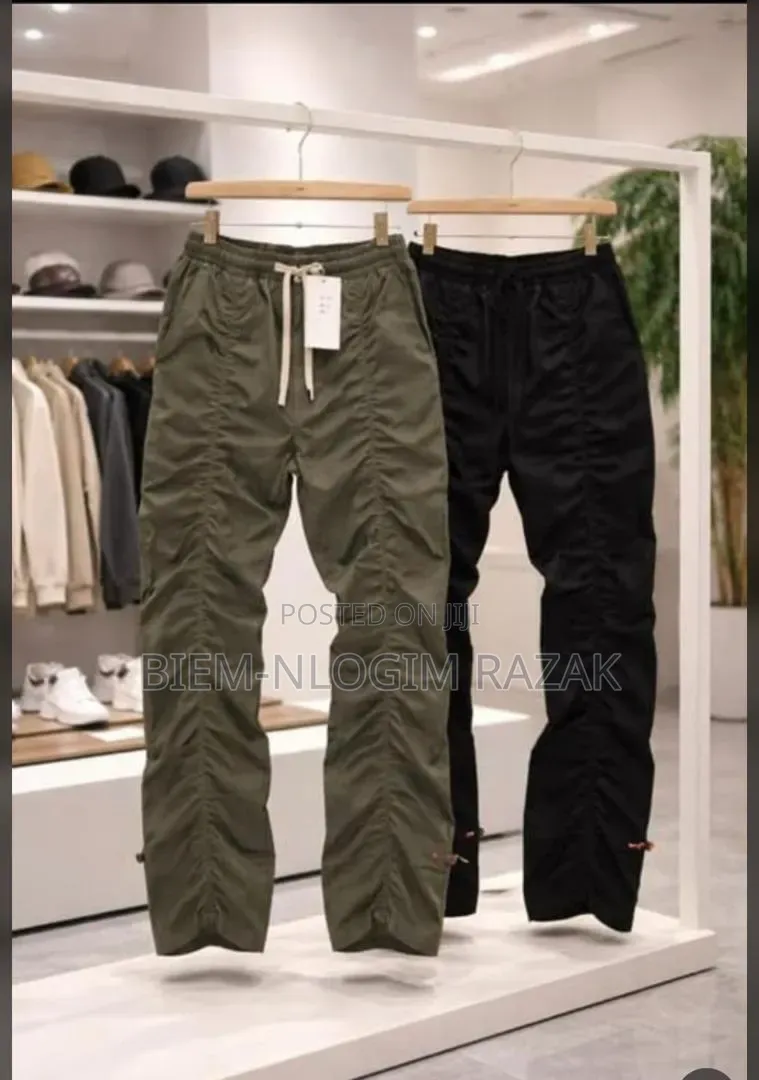 High Quality Camouflage N Plain Waist Band Parachute Pants Available
