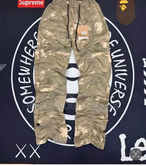 High Quality Camouflage N Plain Waist Band Parachute Pants Available