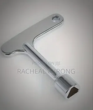 Triangular Lift/Elevator Door Control Panel Key