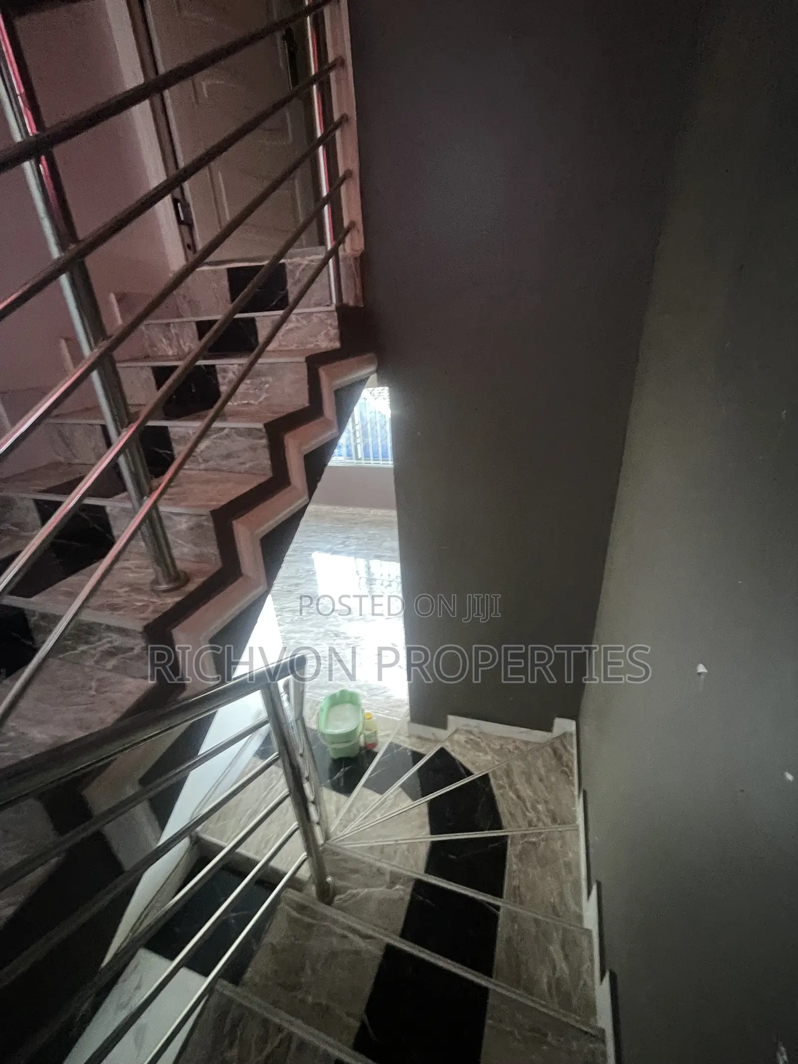 4bdrm House in Richvon Properties, Baatsona Total for rent