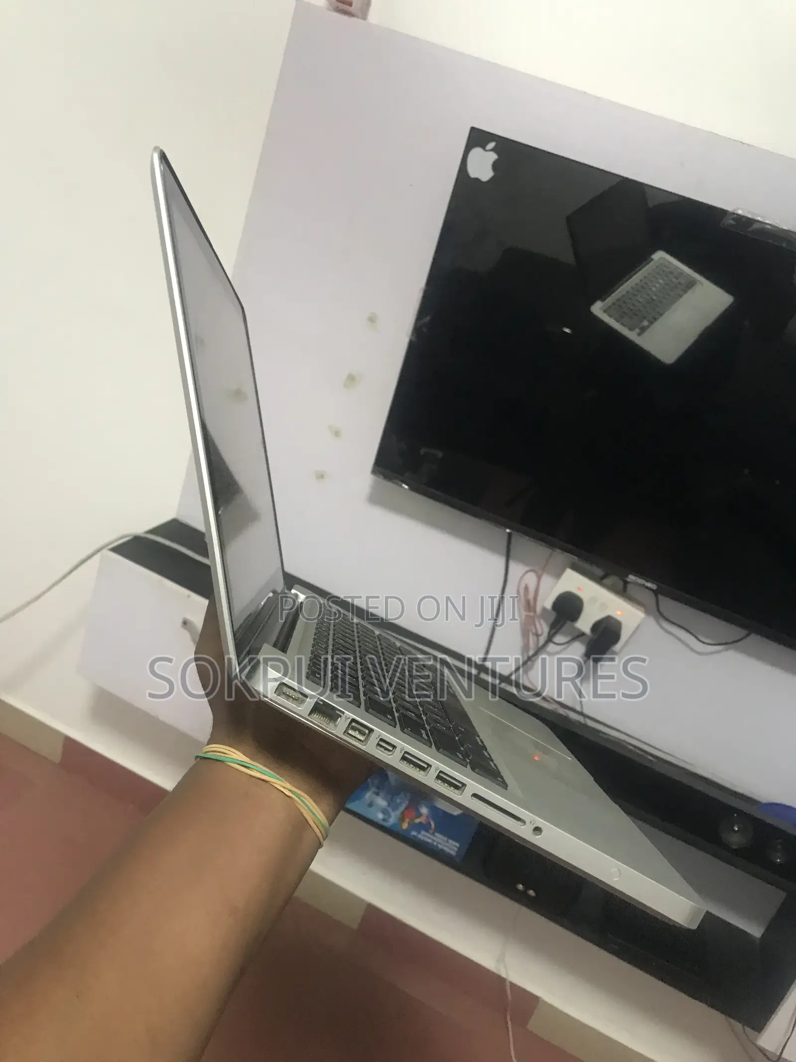 Laptop Apple MacBook Pro 2012 6GB Intel Core i5 HDD 500GB
