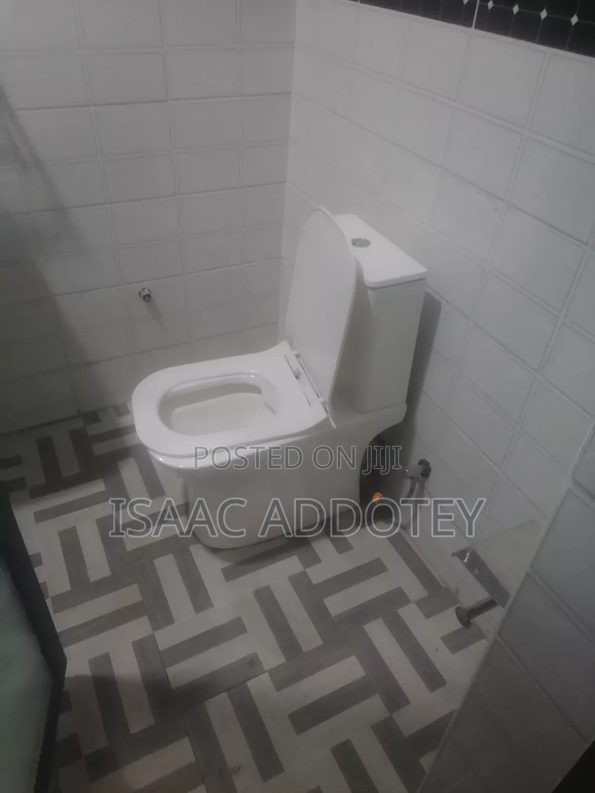2bdrm Apartment in Spintex Kotobabi No2, Baatsona Total for rent