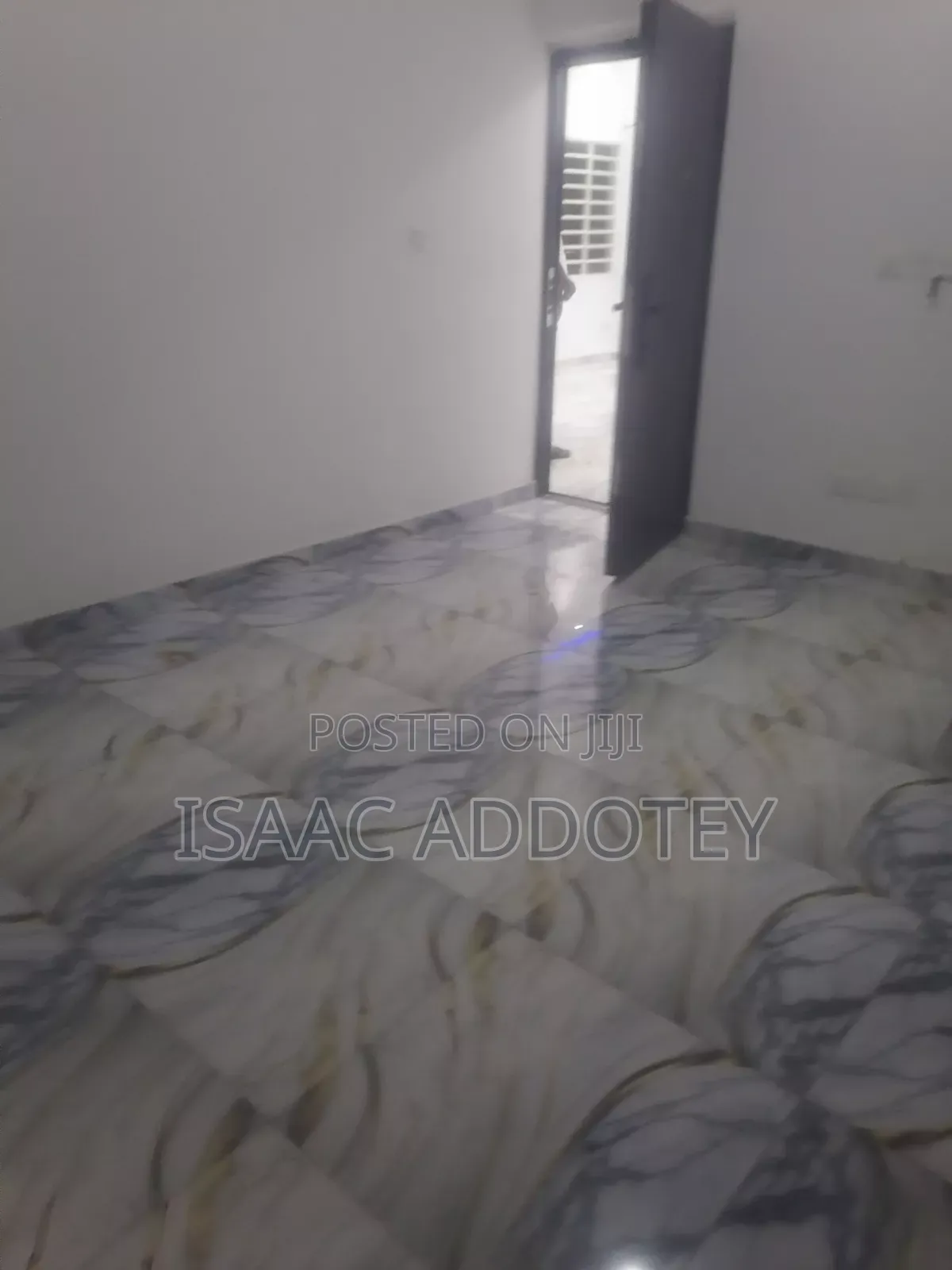 2bdrm Apartment in Spintex Kotobabi No2, Baatsona Total for rent