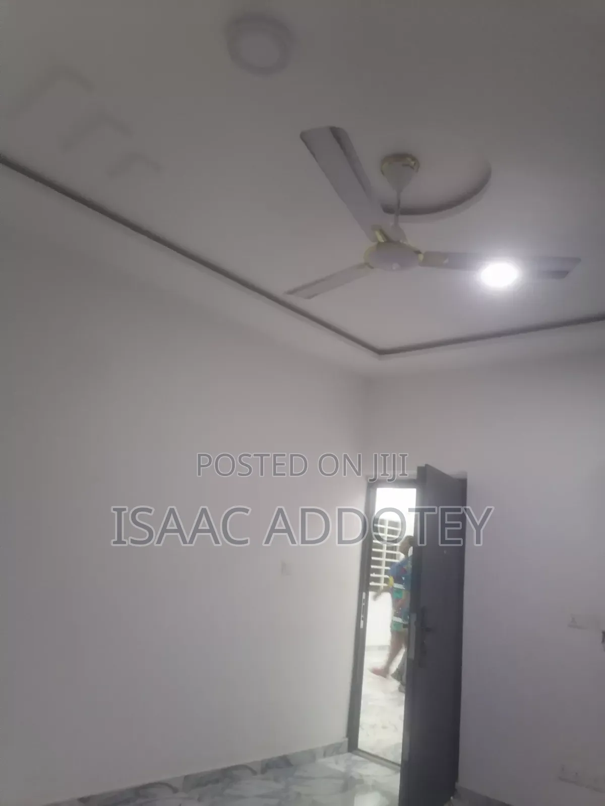 2bdrm Apartment in Spintex Kotobabi No2, Baatsona Total for rent