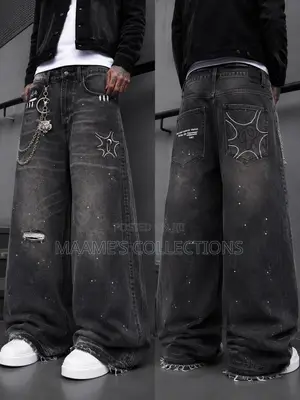Men’s Light-Wash, Wide-Leg Baggy Denim Jeans
