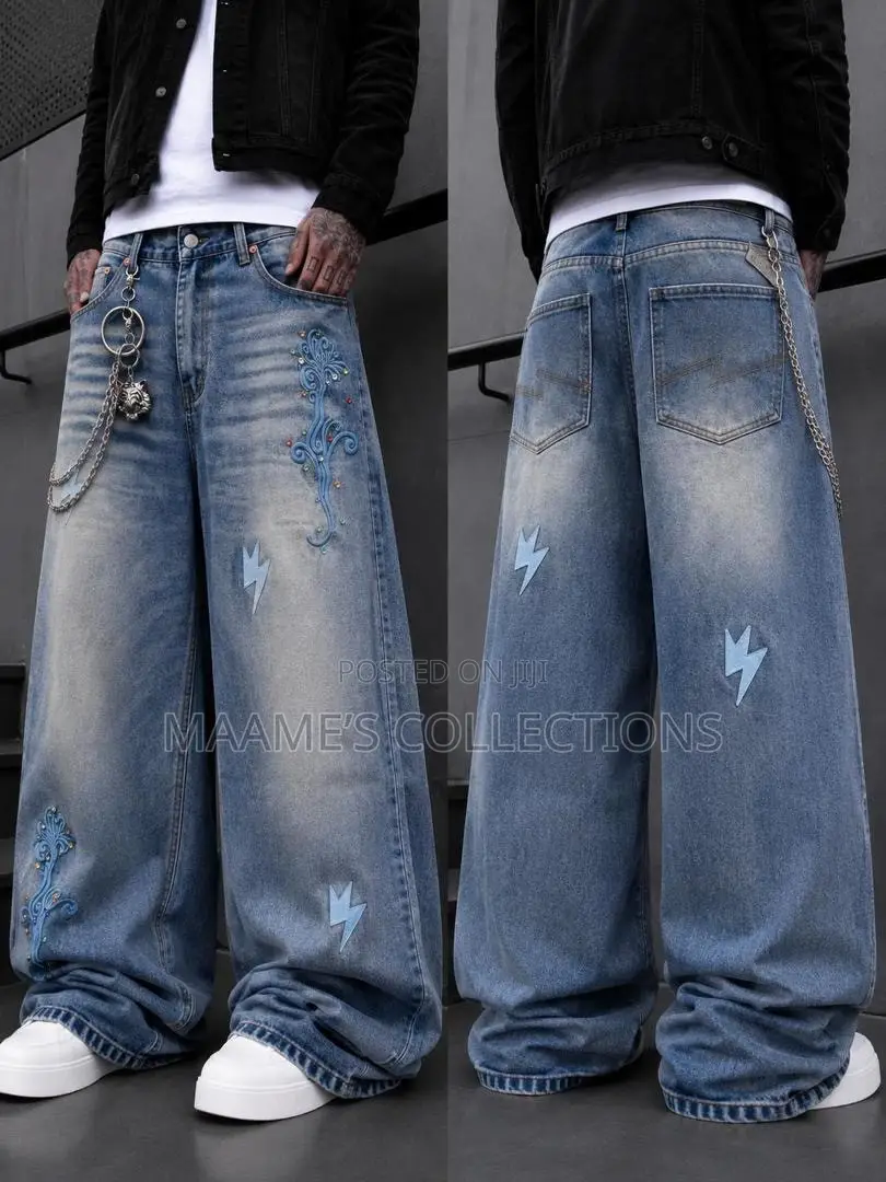 Men’s Light-Wash, Wide-Leg Baggy Denim Jeans