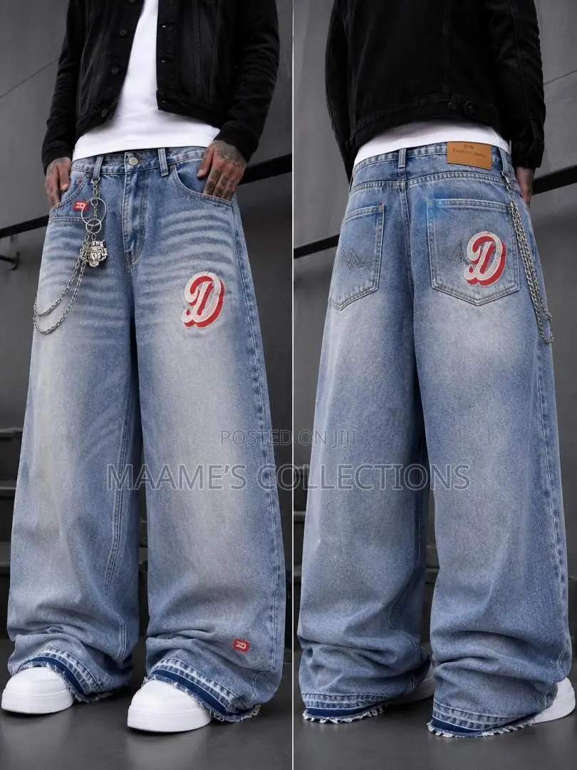 Men’s Light-Wash, Wide-Leg Baggy Denim Jeans