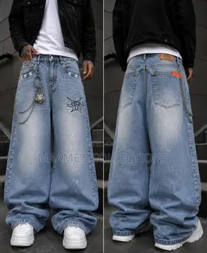 Men’s Light-Wash, Wide-Leg Baggy Denim Jeans