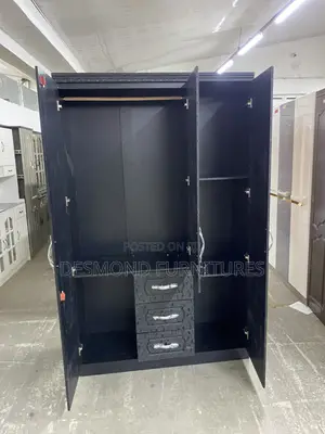 3 Doors Wardrobe With Mirror