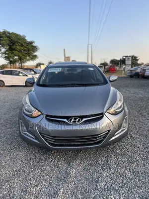 Hyundai Elantra SE 4dr Sedan (1.8L 4cyl 6A) 2015 Gray