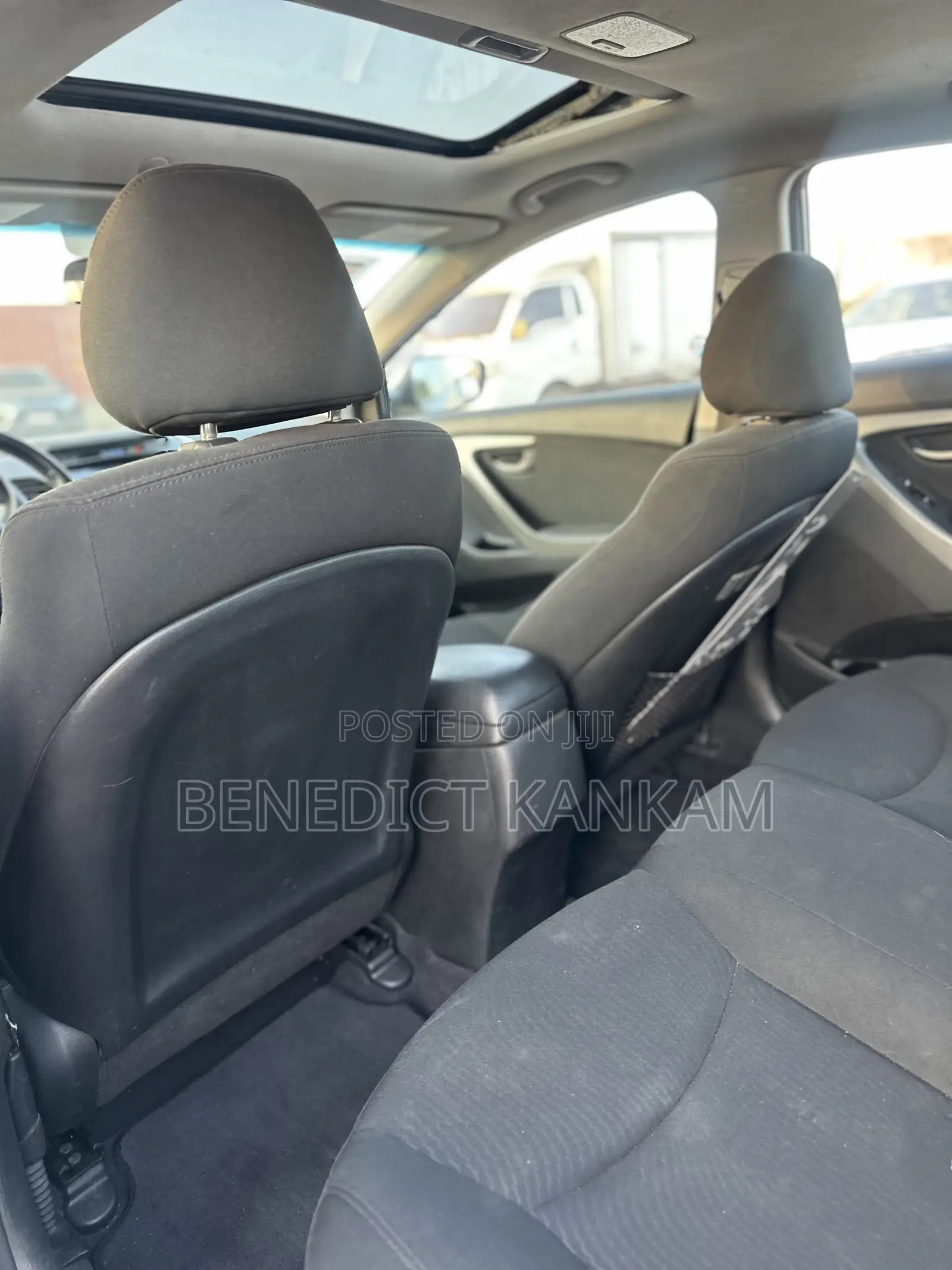 Hyundai Elantra SE 4dr Sedan (1.8L 4cyl 6A) 2015 Gray