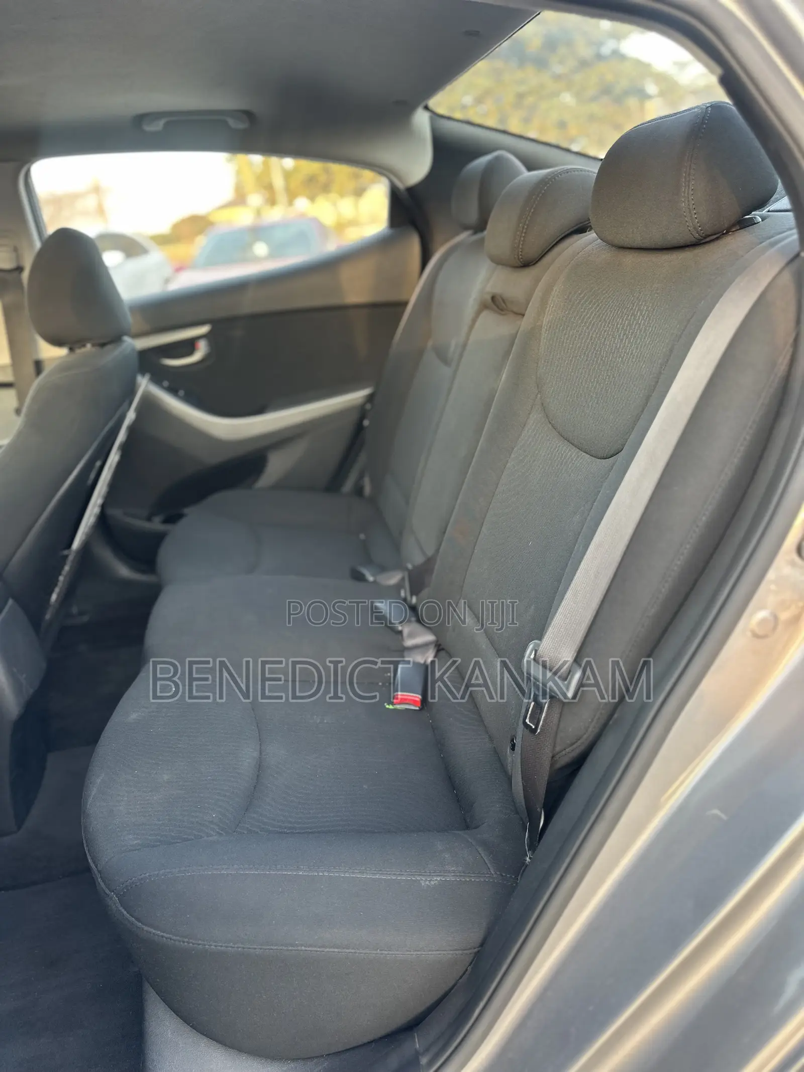 Hyundai Elantra SE 4dr Sedan (1.8L 4cyl 6A) 2015 Gray