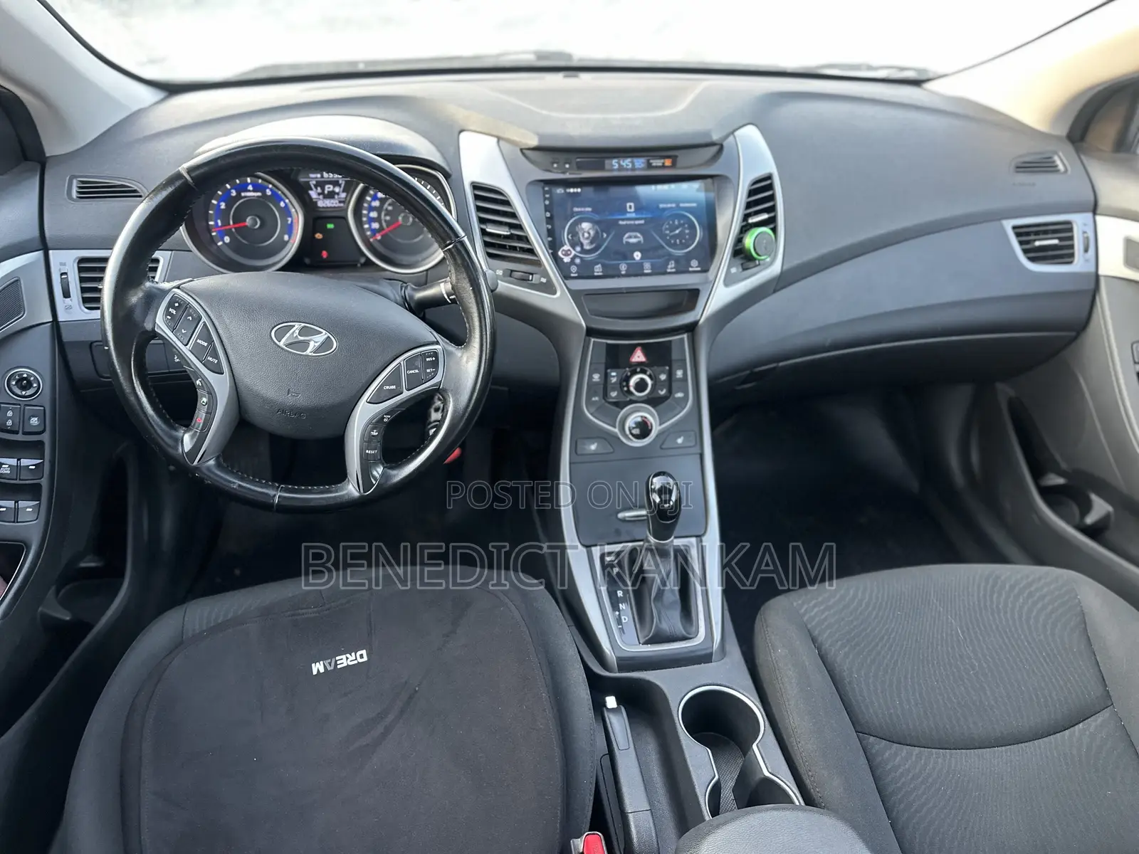 Hyundai Elantra SE 4dr Sedan (1.8L 4cyl 6A) 2015 Gray