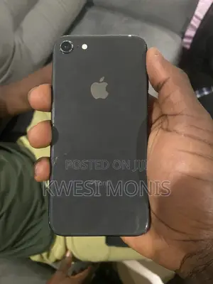 Apple iPhone SE (2022) 64 GB Black