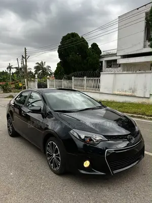 Toyota Corolla S 4dr Sedan (1.8L 4cyl CVT) 2016 Black