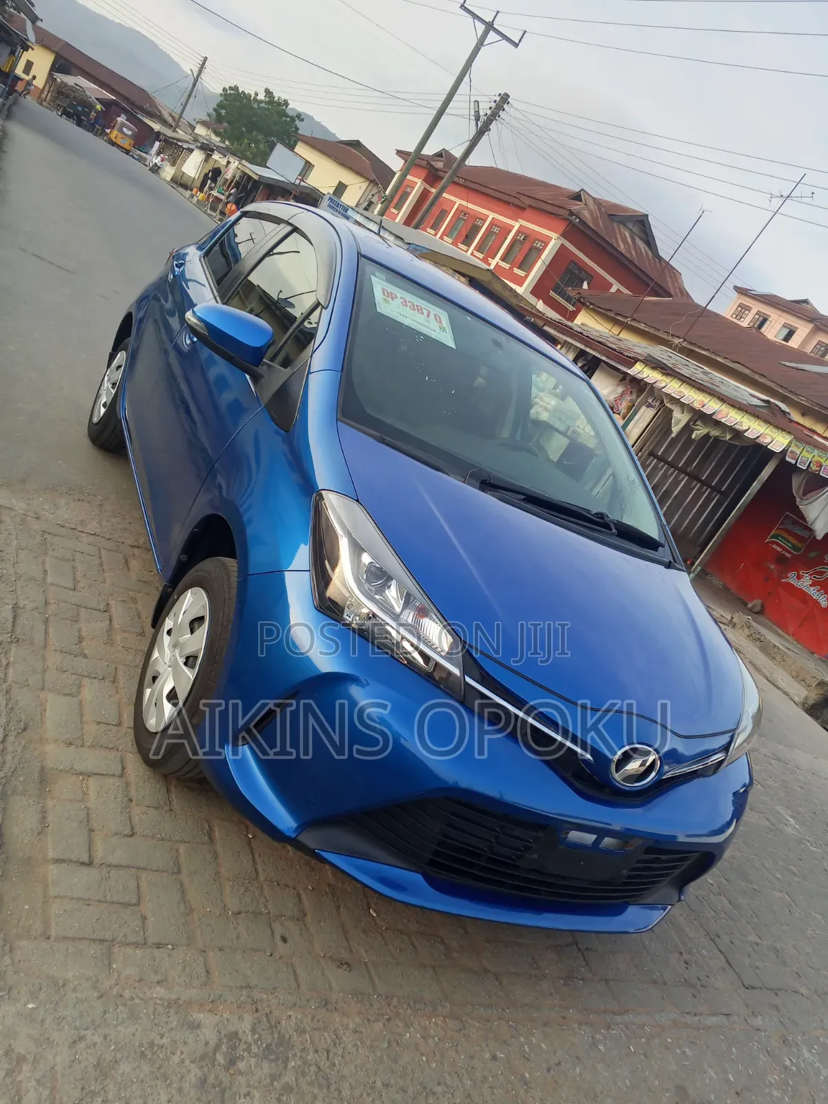 Toyota Vitz 1.3 AWD 5dr 2015 Blue