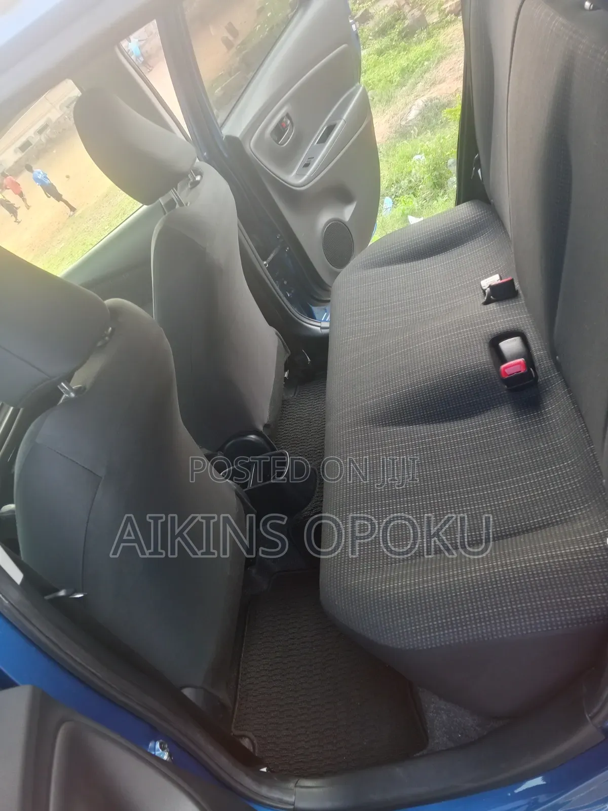 Toyota Vitz 1.3 AWD 5dr 2015 Blue