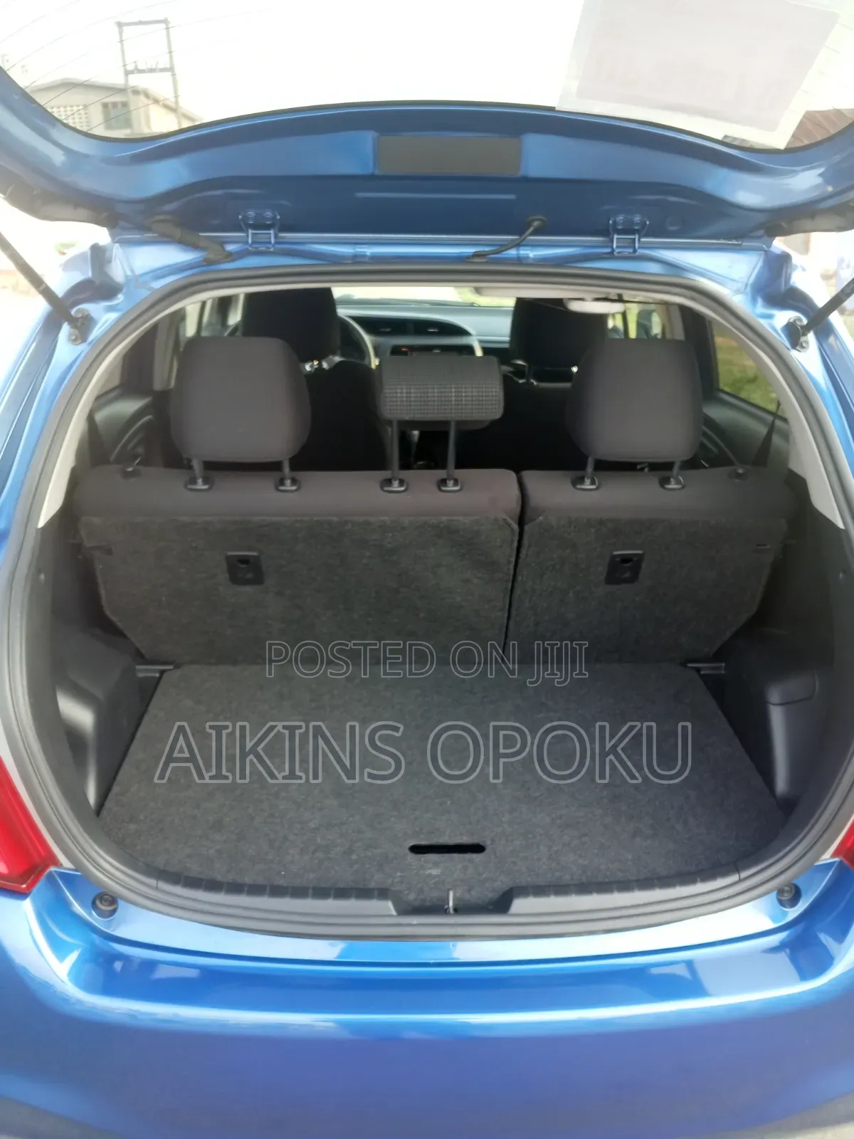 Toyota Vitz 1.3 AWD 5dr 2015 Blue