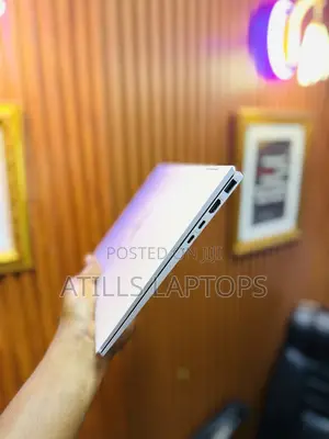 Laptop HP EliteBook 1040 G8 16GB Intel Core i5 SSD 256GB