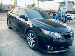 Toyota Camry XLE 4dr Sedan w/Prod. End 11/13 (2.5L 4cyl 6A) 2014 Black
