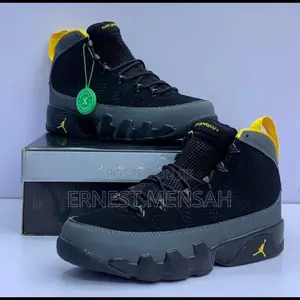 Air Jordan 9 Retro