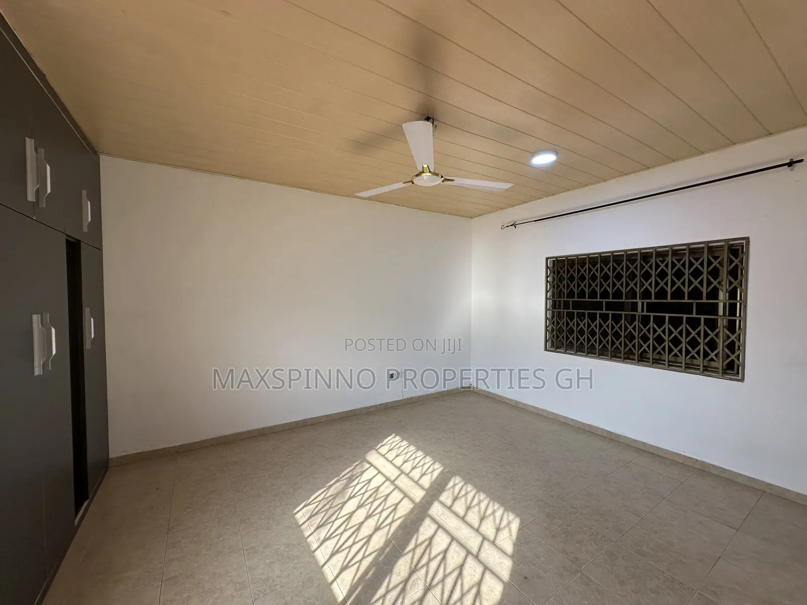 1bdrm Apartment in Maxspinno Properties, School Park Area for rent